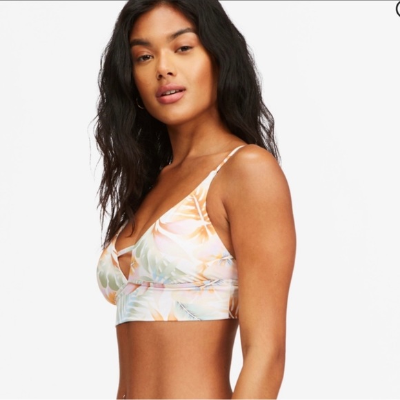 NWT Billabong Island Calling V-Neck Bikini Top - XS - Picture 4 of 8